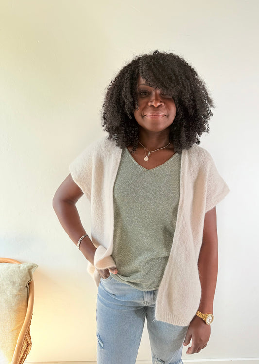 Gilet léger sans manches crème – Douceur & style tout en légèreté