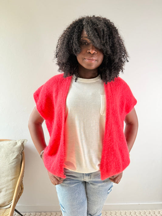 Gilet léger sans manches corail – Douceur & style tout en légèreté