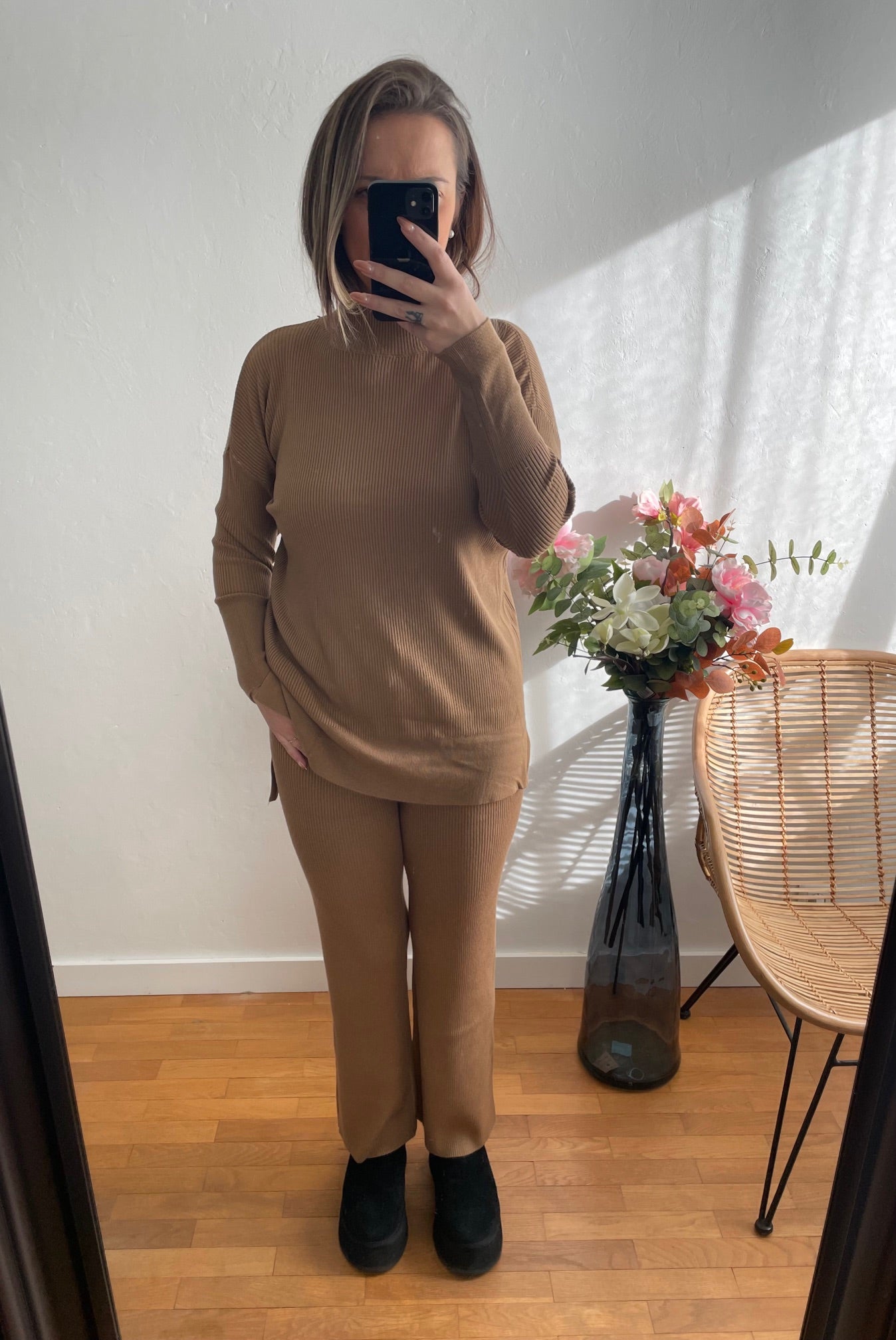 Ensemble pull et pantalon camel