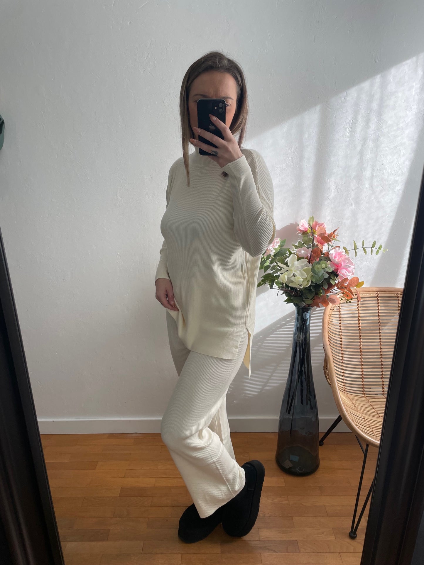 Ensemble pull et pantalon écru